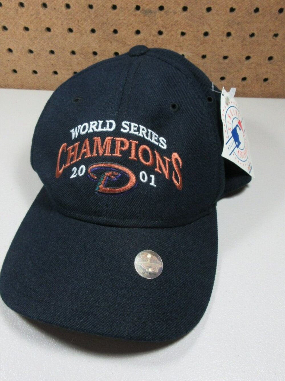 Vintage Headmaster INC men Arizona Diamondbacks 2001 WS Champs strapback hat NWT